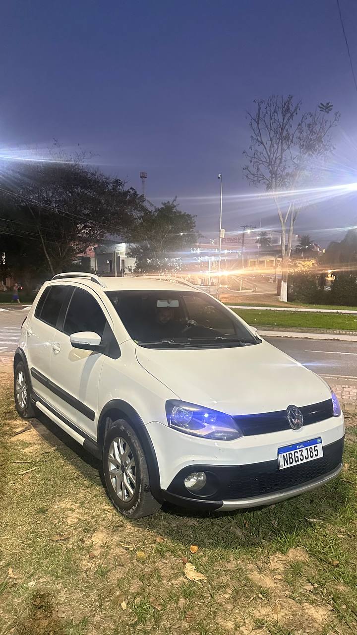 VW - VOLKSWAGEN CROSSFOX 1.6 MI TOTAL FLEX 8V 5P