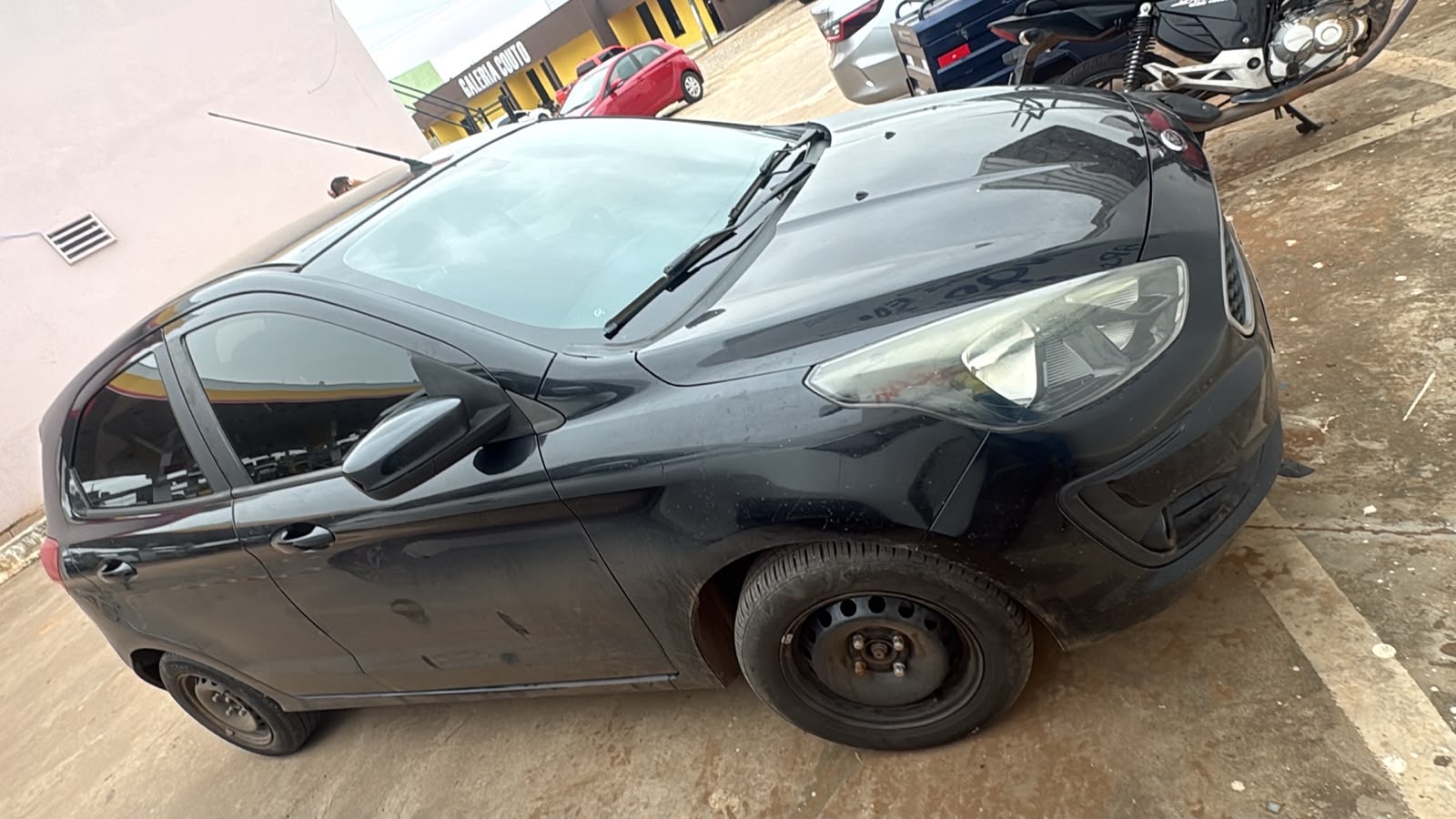 FORD KA 1.0 SE/SE PLUS TIVCT FLEX 5P